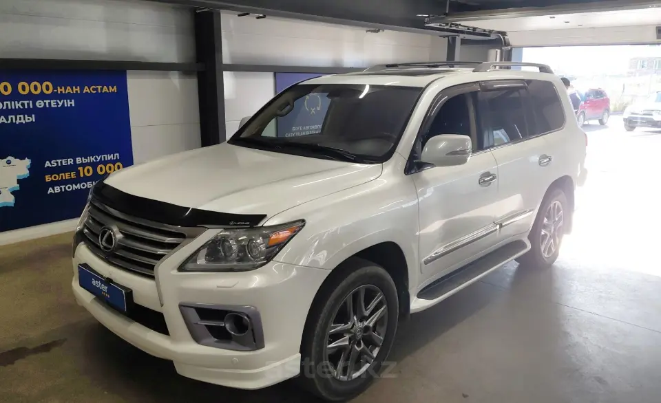 Lexus LX 2012 года за 25 000 000 тг. в Астана