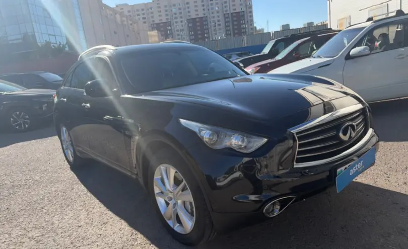 Infiniti QX70 2015 года за 10 000 000 тг. в Астана фото 3