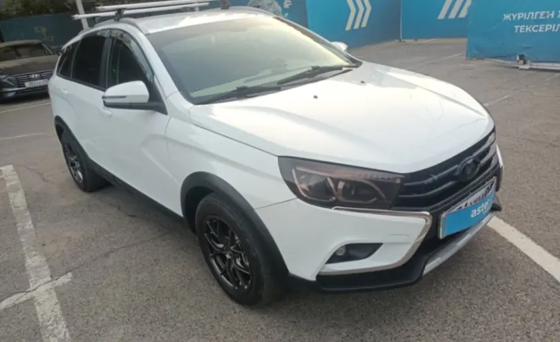 LADA (ВАЗ) Vesta Cross 2021 года за 6 500 000 тг. в Алматы фото 2