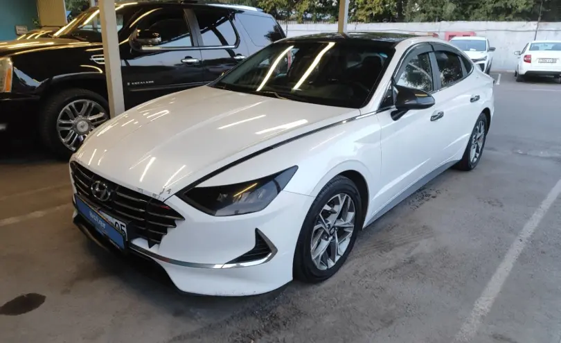 Hyundai Sonata 2020 года за 9 000 000 тг. в Алматы