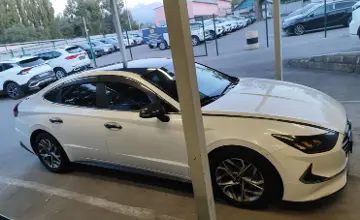 Hyundai Sonata 2020 года за 9 000 000 тг. в Алматы фото 4
