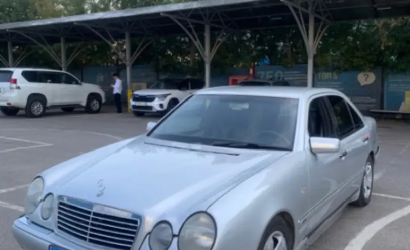 Mercedes-Benz E-Класс 1996 года за 2 500 000 тг. в Алматы