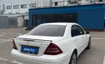 Mercedes-Benz C-Класс 2001 года за 2 100 000 тг. в Алматы фото 3