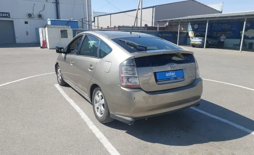 Toyota Prius 2004 года за 3 400 000 тг. в Шымкент фото 4