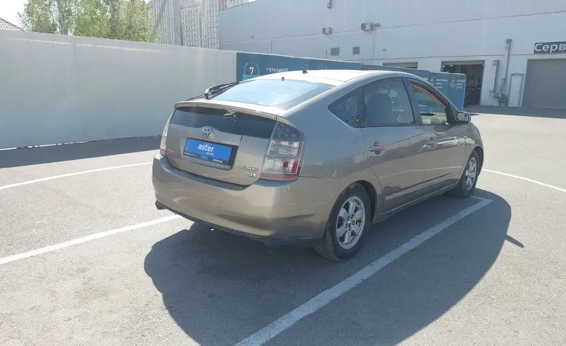 Toyota Prius 2004 года за 3 400 000 тг. в Шымкент фото 3