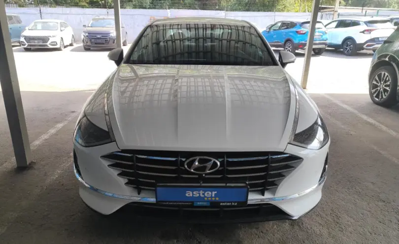 Hyundai Sonata 2023 года за 12 200 000 тг. в Алматы фото 2