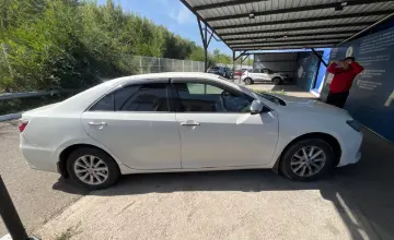 Toyota Camry 2015 года за 9 800 000 тг. в Усть-Каменогорск фото 4
