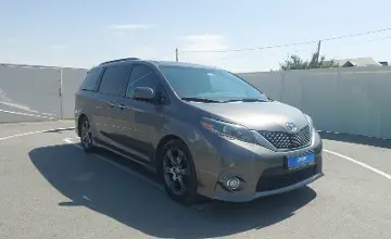 Toyota Sienna 2016 года за 15 000 000 тг. в Шымкент фото 2