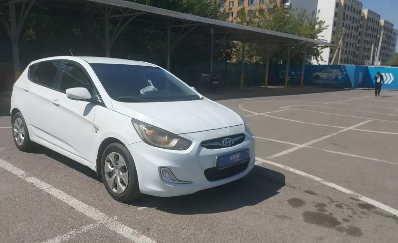 Hyundai Accent 2014 года за 3 700 000 тг. в Алматы фото 2