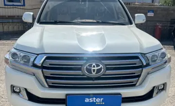 Toyota Land Cruiser 2020 года за 34 000 000 тг. в Астана фото 2