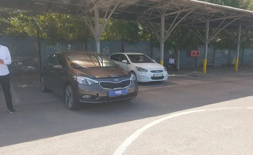 Kia Cerato 2015 года за 5 000 000 тг. в Алматы фото 2