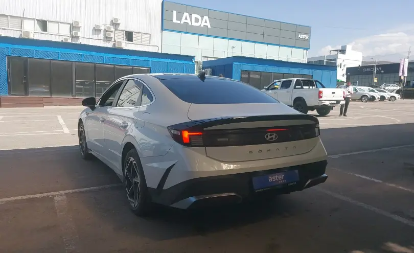 Hyundai Sonata 2024 года за 11 500 000 тг. в Алматы фото 4