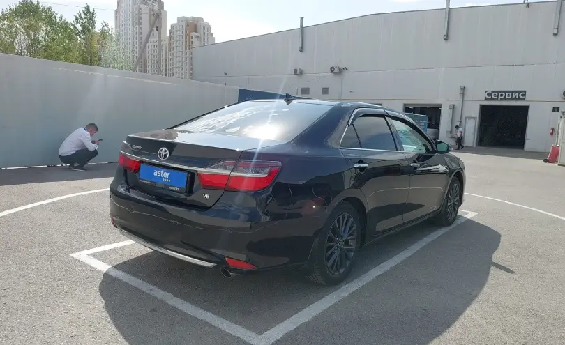 Toyota Camry 2018 года за 13 500 000 тг. в Шымкент фото 3