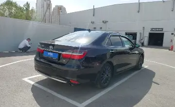 Toyota Camry 2018 года за 13 500 000 тг. в Шымкент фото 3
