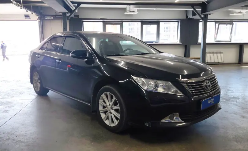 Toyota Camry 2013 года за 8 500 000 тг. в Астана фото 2