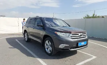 Toyota Highlander 2013 года за 16 500 000 тг. в Шымкент фото 2