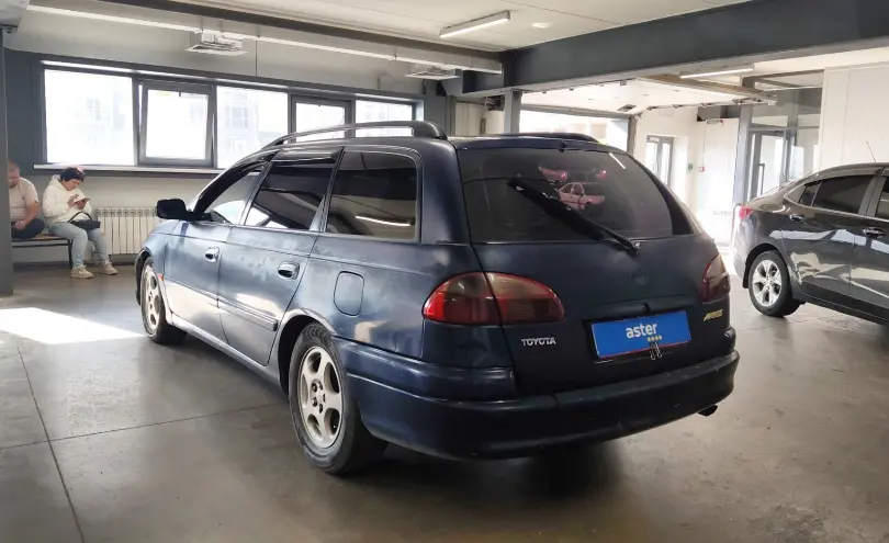 Toyota Avensis 2002 года за 3 000 000 тг. в Астана фото 4