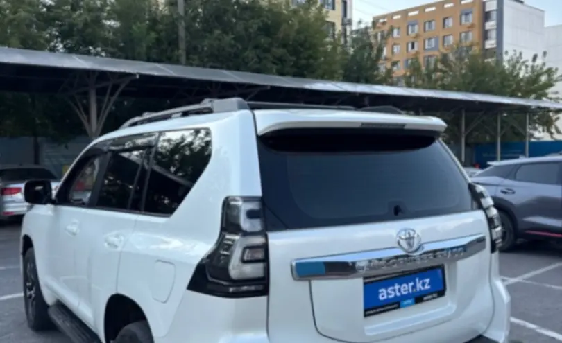 Toyota Land Cruiser Prado 2013 года за 15 000 000 тг. в Алматы фото 4