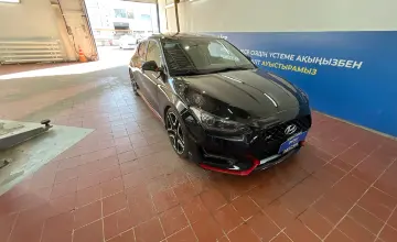 Hyundai Veloster 2019 года за 8 800 000 тг. в Астана фото 3