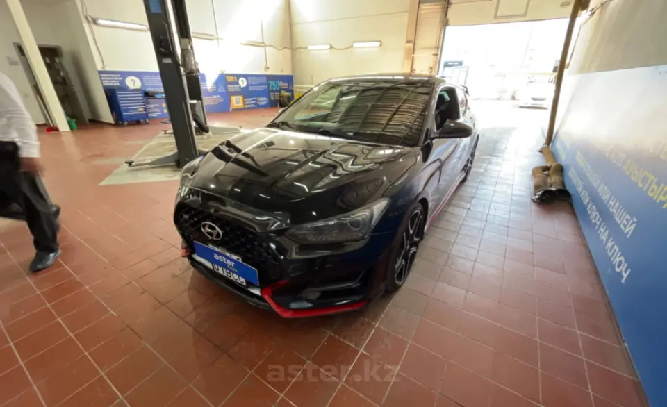 Hyundai Veloster 2019 года за 8 800 000 тг. в Астана