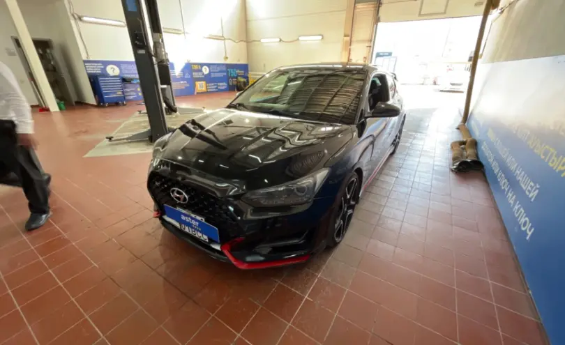 Hyundai Veloster 2019 года за 8 800 000 тг. в Астана