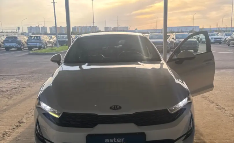 Kia K5 2021 года за 10 000 000 тг. в Алматы фото 2