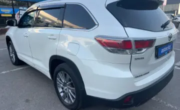 Toyota Highlander 2014 года за 15 000 000 тг. в Алматы фото 4