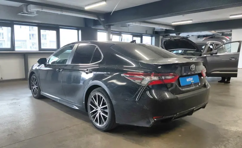 Toyota Camry 2022 года за 12 000 000 тг. в Астана фото 4