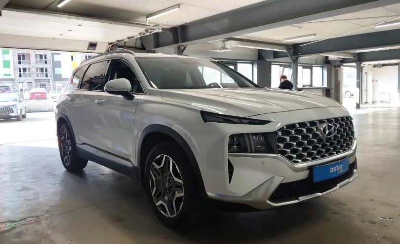 Hyundai Santa Fe 2021 года за 15 000 000 тг. в Астана фото 2