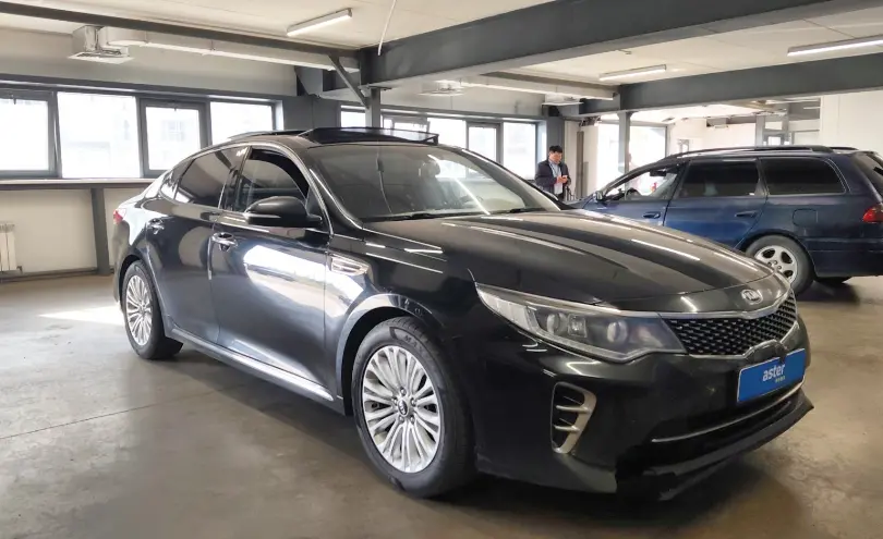 Kia K5 2016 года за 8 500 000 тг. в Астана фото 2