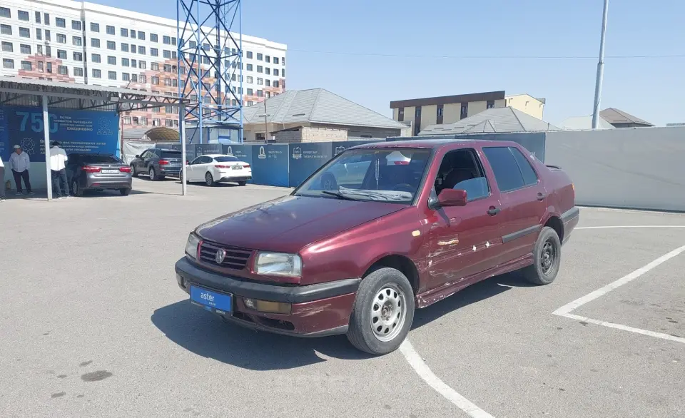 Volkswagen Vento 1992 года за 1 000 000 тг. в Шымкент