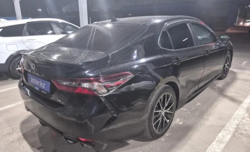 Toyota Camry 2021 года за 12 500 000 тг. в Алматы фото 3