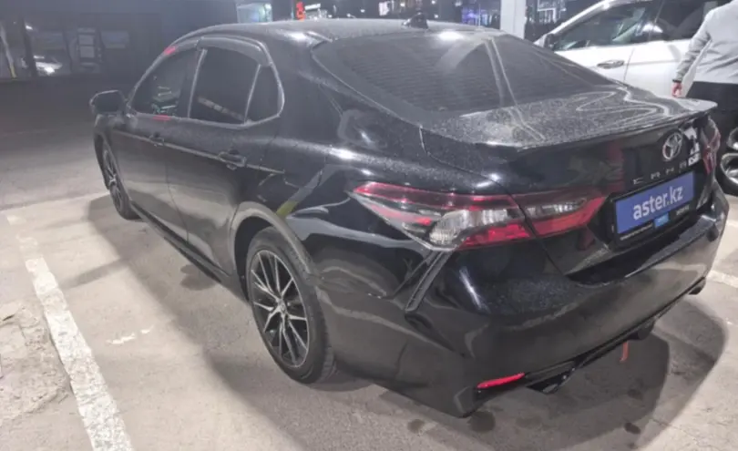 Toyota Camry 2021 года за 12 500 000 тг. в Алматы фото 4