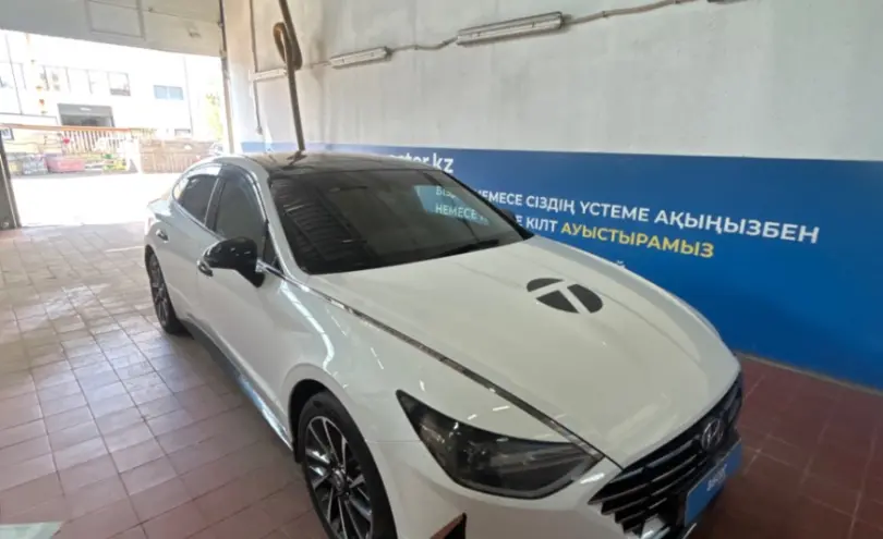 Hyundai Sonata 2022 года за 11 000 000 тг. в Астана фото 3