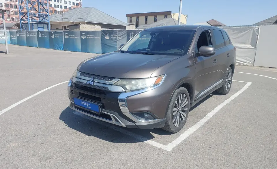Mitsubishi Outlander 2019 года за 7 500 000 тг. в Шымкент