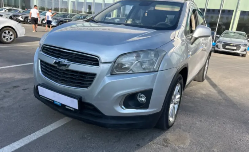 Chevrolet Tracker 2013 года за 4 500 000 тг. в Шымкент