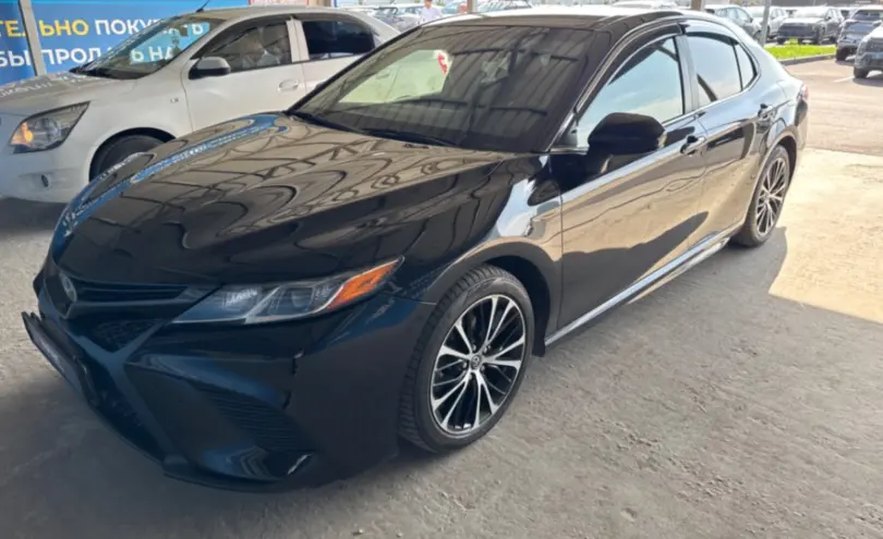 Toyota Camry 2018 года за 11 500 000 тг. в Алматы