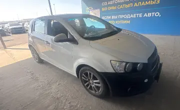 Chevrolet Aveo 2014 года за 1 000 000 тг. в Алматы фото 3