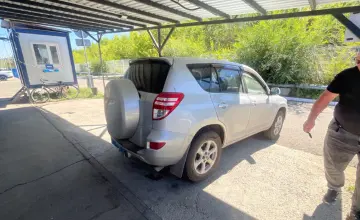 Toyota RAV4 2010 года за 8 000 000 тг. в Усть-Каменогорск