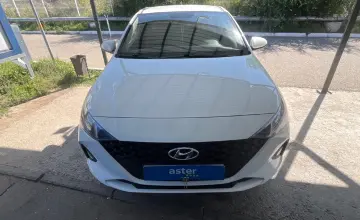 Hyundai Accent 2020 года за 6 000 000 тг. в Усть-Каменогорск фото 2