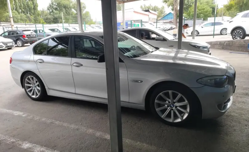 BMW 5 серии 2011 года за 9 800 000 тг. в Алматы фото 4