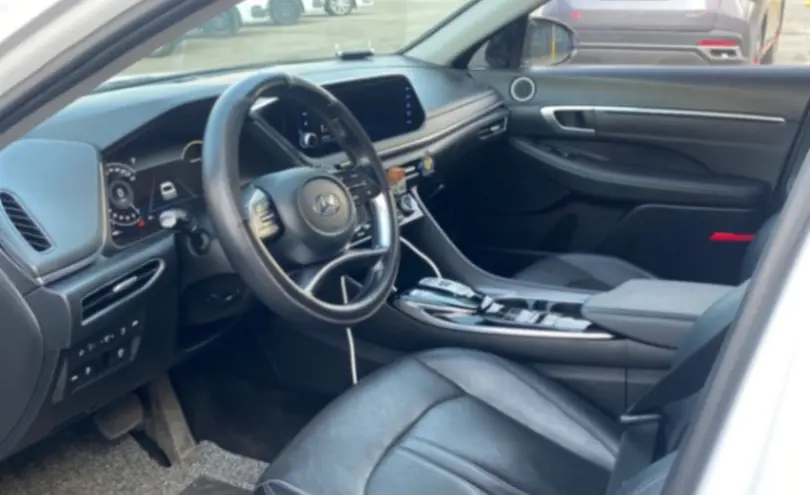 Hyundai Sonata 2022 года за 11 000 000 тг. в Алматы фото 5