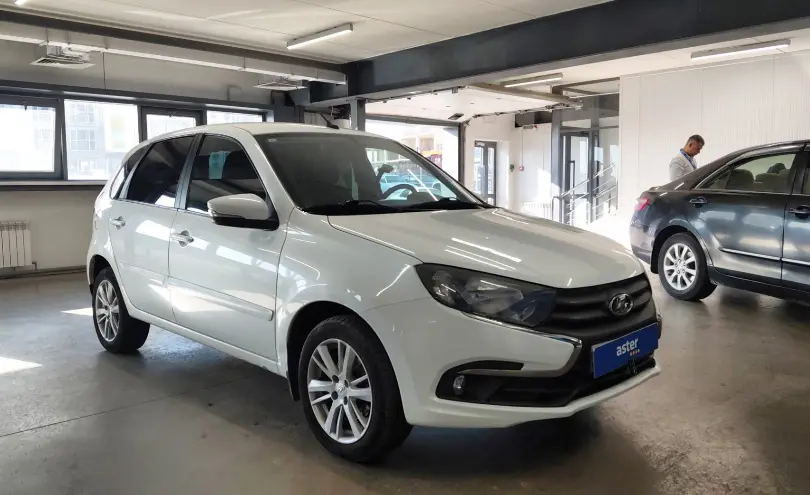 LADA (ВАЗ) Granta 2019 года за 3 800 000 тг. в Астана фото 2