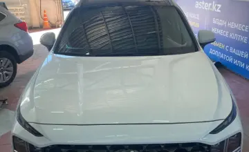 Hyundai Santa Fe 2023 года за 13 500 000 тг. в Астана фото 2