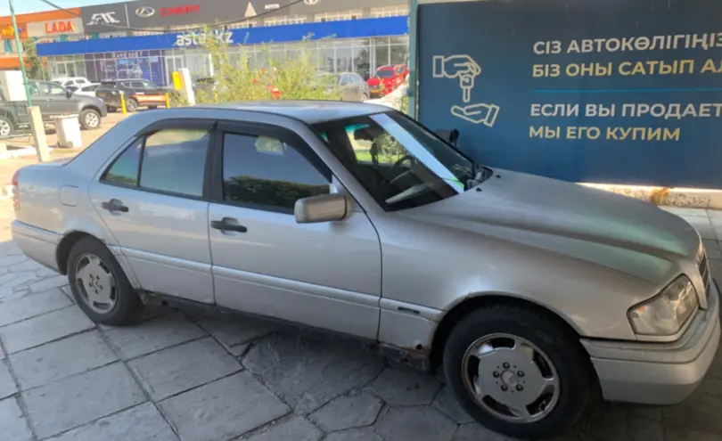 Mercedes-Benz C-Класс 1996 года за 1 500 000 тг. в Талдыкорган фото 4