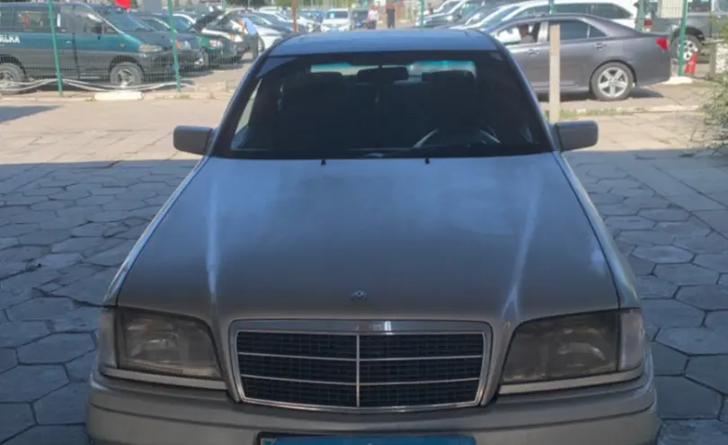 Mercedes-Benz C-Класс 1996 года за 1 500 000 тг. в Талдыкорган фото 2