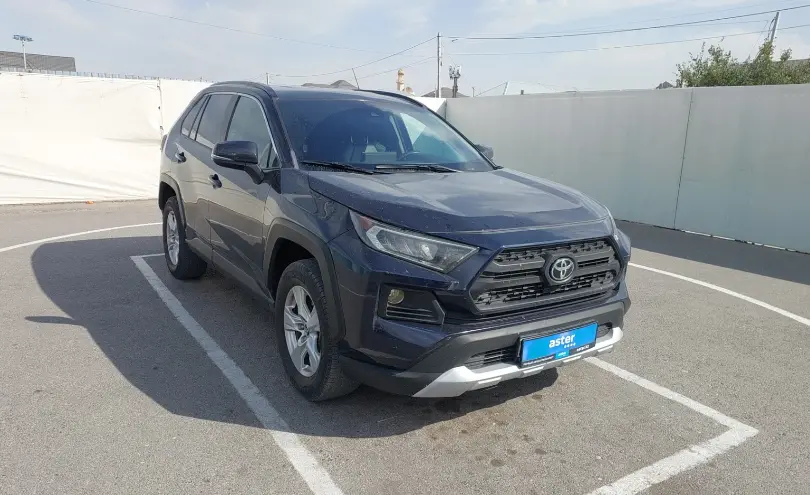 Toyota RAV4 2020 года за 12 000 000 тг. в Шымкент фото 2