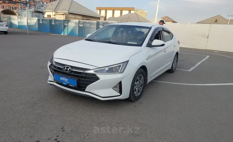 Hyundai Elantra 2019 года за 6 500 000 тг. в Шымкент