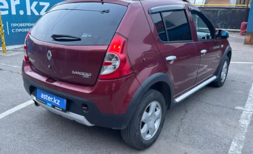 Renault Sandero 2014 года за 4 000 000 тг. в Алматы фото 3