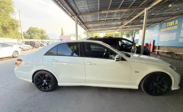 Mercedes-Benz E-Класс 2011 года за 6 000 000 тг. в Алматы фото 4